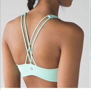 Lululemon Free to Be Mint Green Bra Size 8